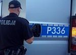 Szaleniec groził siostrze pozbawieniem życia. Pomogli policjanci