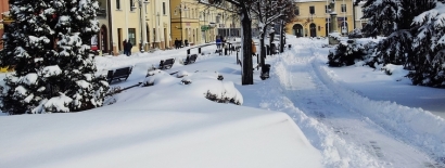 Czterdzieści centymetrów śniegu na Rynku