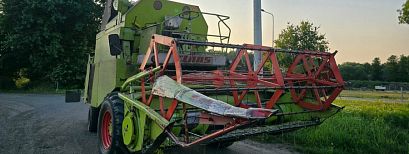 Kombajnista na podwójnym gazie zakończył żniwa w policyjnym radiowozie