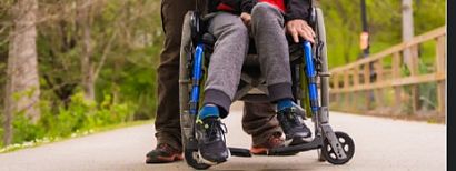 Przypomnienie dla osób z niepełnosprawnością, mogą już od grudnia składać wnioski o świadczenie wspierające