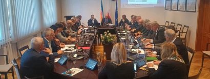 Najbliższa sesja Rady Miasta odbędzie się w czwartek, 29 stycznia 2026 r. w sali narad Urzędu Miasta Żory przy Rynku 9. Początek obrad o godz. 13:00