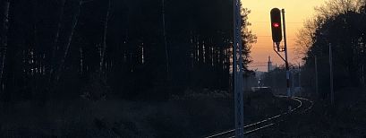 Mężczyzna potrącony przez pociąg towarowy