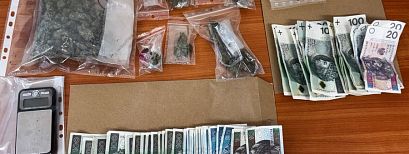 Blisko 100 gramów narkotyków ujawnionych podczas kontroli drogowej